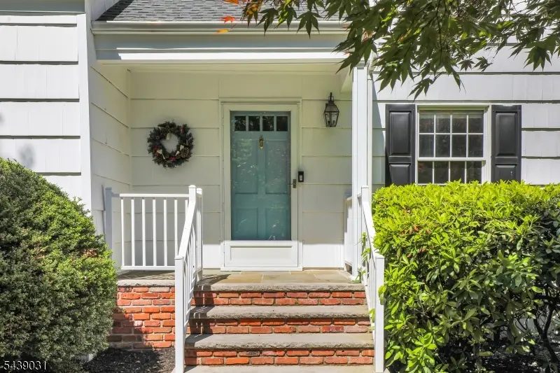 30 Autumn Dr, Bernards, NJ 07920 - #3