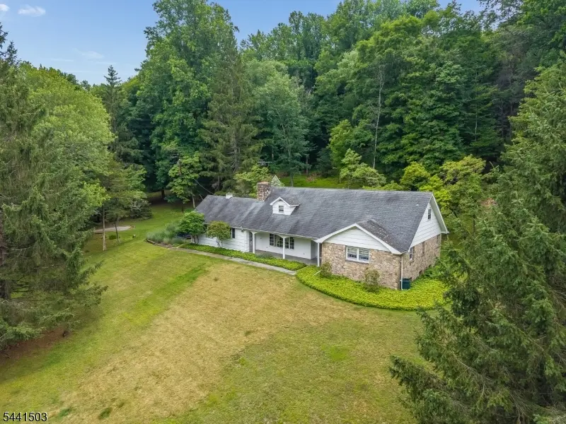 213 Maple Ln, Lebanon, NJ 08809 - #2