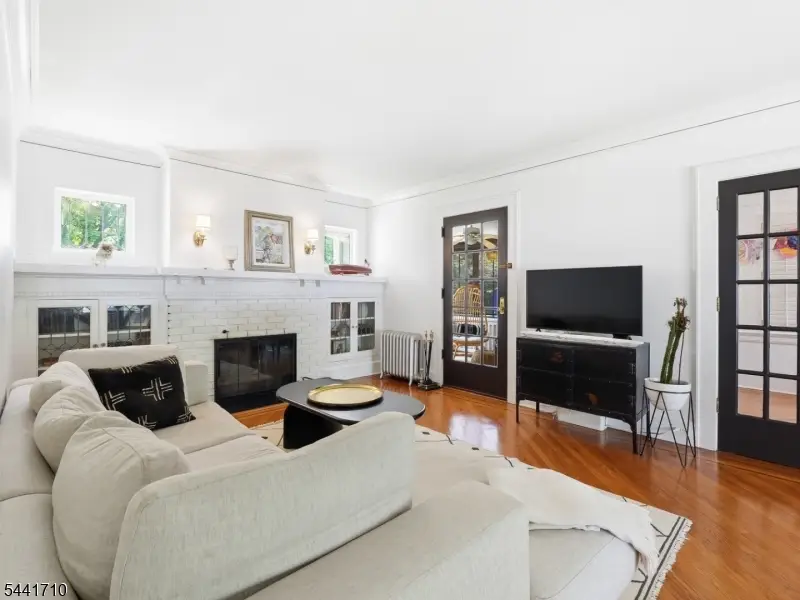 42 Courter Ave, Maplewood, NJ 07040 - #3
