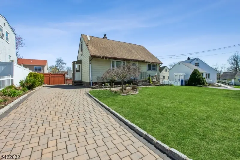 33 Adams St, Iselin, NJ 08830 - #2
