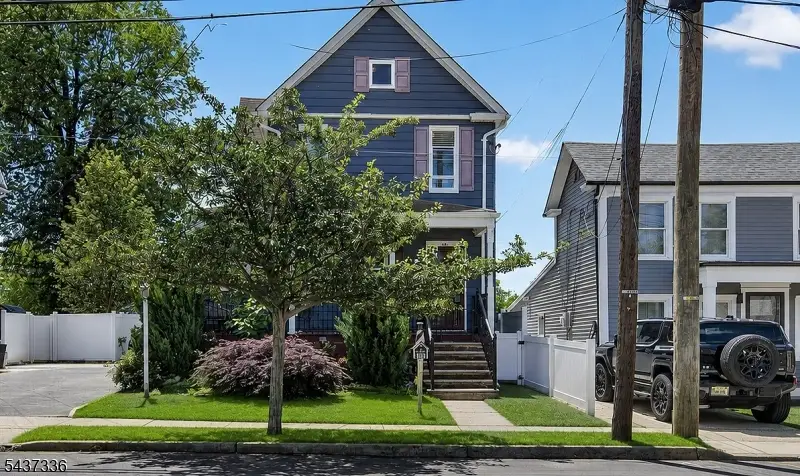 173 Monroe St, Rahway, NJ 07065 - #3
