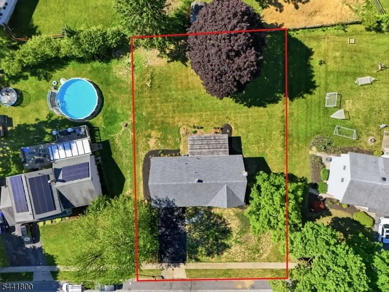 44 Stonehenge Dr, Lopatcong, NJ 08865 - #3