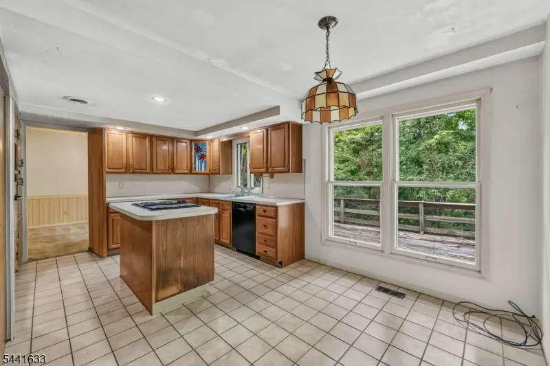 22 Forest Ln, Ewing, NJ 08628 - #2
