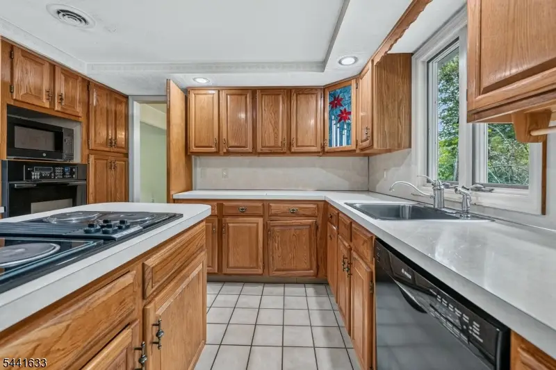 22 Forest Ln, Ewing, NJ 08628 - #3