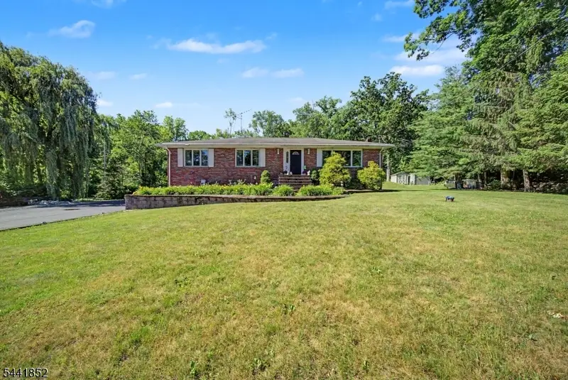 10 Rita Ln, Oak Ridge, NJ 07438 - #2