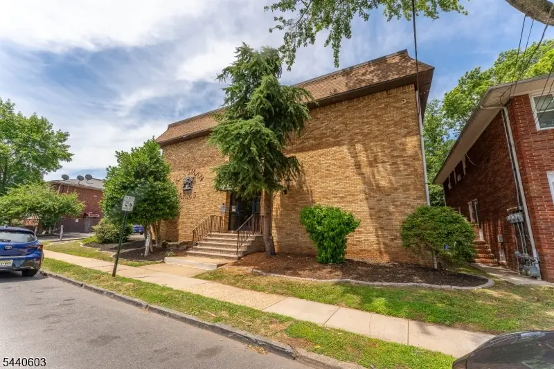 45 Hussa St #14, Linden, NJ 07036 - #1