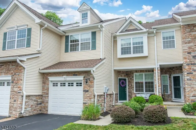 15 Julia Pl, Budd Lake, NJ 07828 - #3