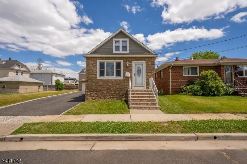 113 Arthur St, Linden, NJ 07036 - #2
