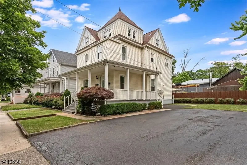 102 Watchung Ave, Plainfield, NJ 07060 - #2