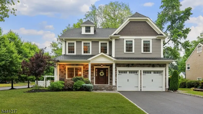 621 Green Briar Ct, Westfield, NJ 07090 - #2