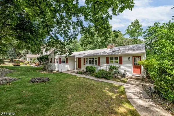 160 Degray St, North Haledon Boro, NJ 07508