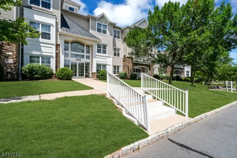 3210 Chesterwood Way #3210, Franklin, NJ 08873 - #2