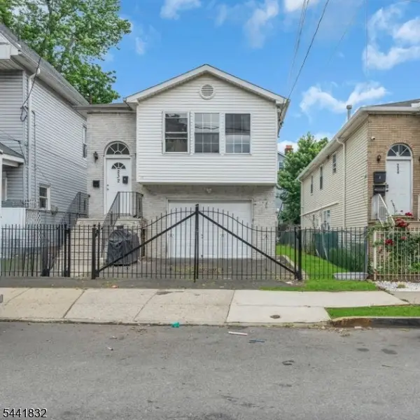 232 4th St, Newark, NJ 07107 - #1
