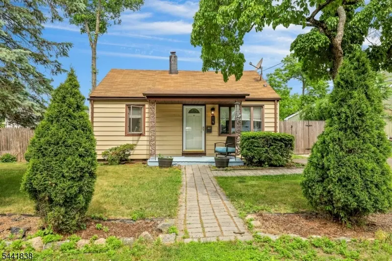16 Boulevard Ave., Haskell, NJ 07420 - #1