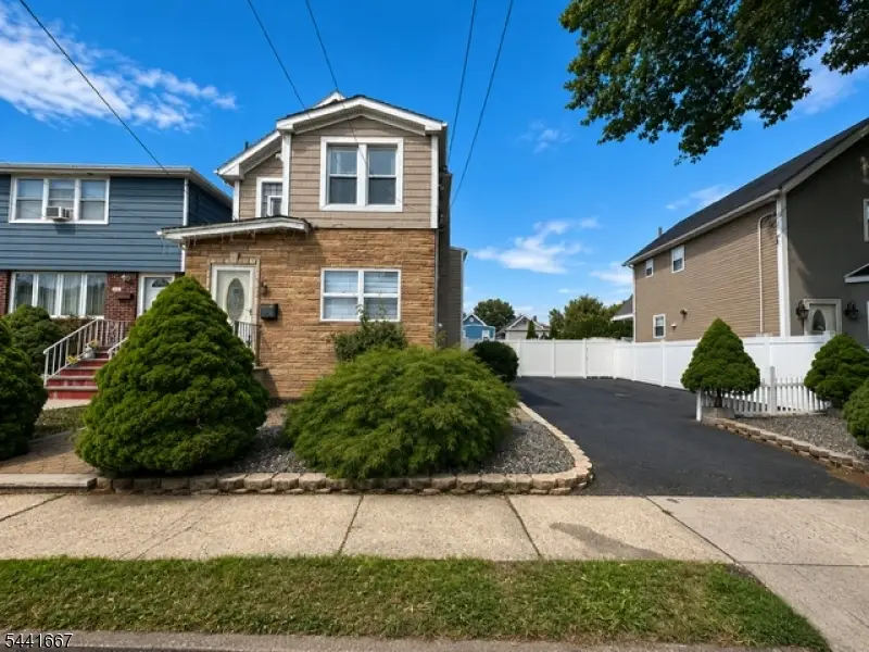408 Forest St, Kearny, NJ 07032 - #2