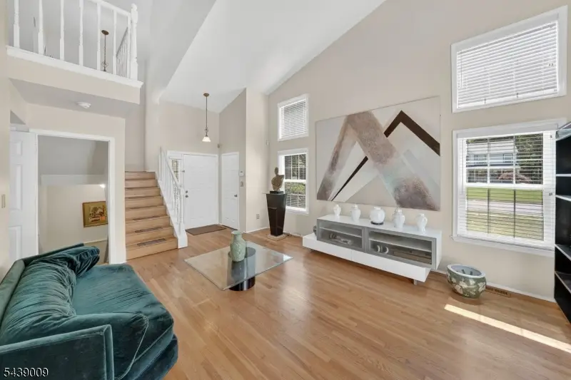 31 Spruce Hollow Dr, Howell, NJ 07731 - #3