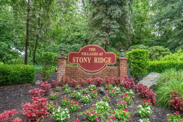 92 Carter Rd, Wanaque Boro, NJ 07420