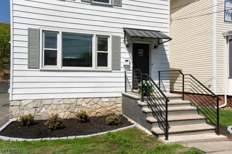 108 Thomas St, Watsessing, NJ 07042 - #3