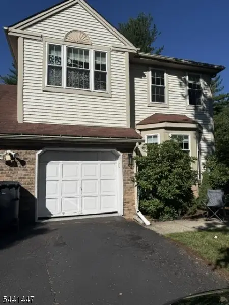 13 Mohawk Trl, Branchburg, NJ 08876 - #1