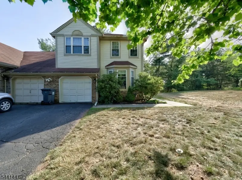 13 Mohawk Trl, Branchburg, NJ 08876 - #2