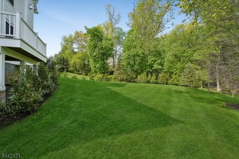 25 Beverly Rd, Madison, NJ 07940 - #3