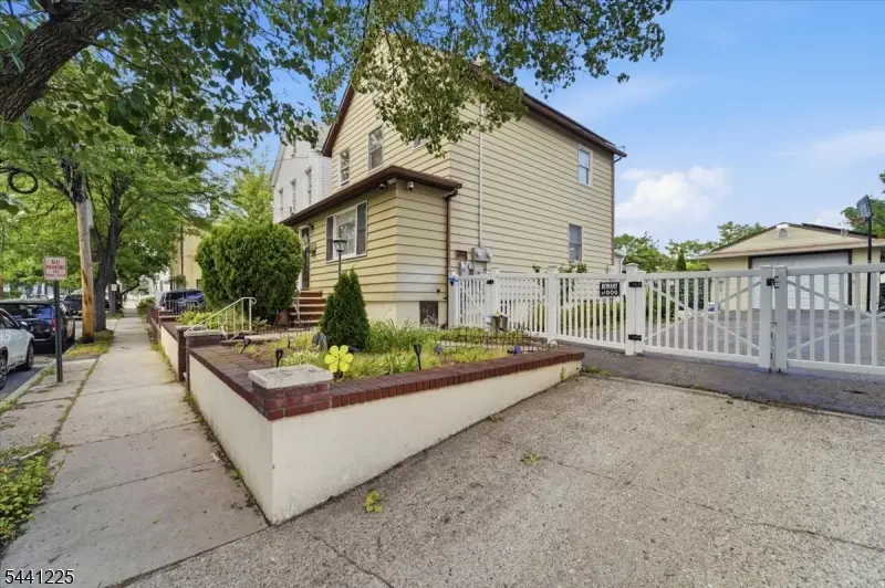 30 Getty Ave, Clifton, NJ 07011 - #2