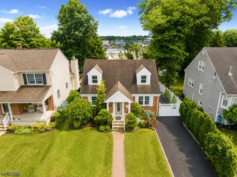 345 2nd Ave, Garwood, NJ 07027 - #1