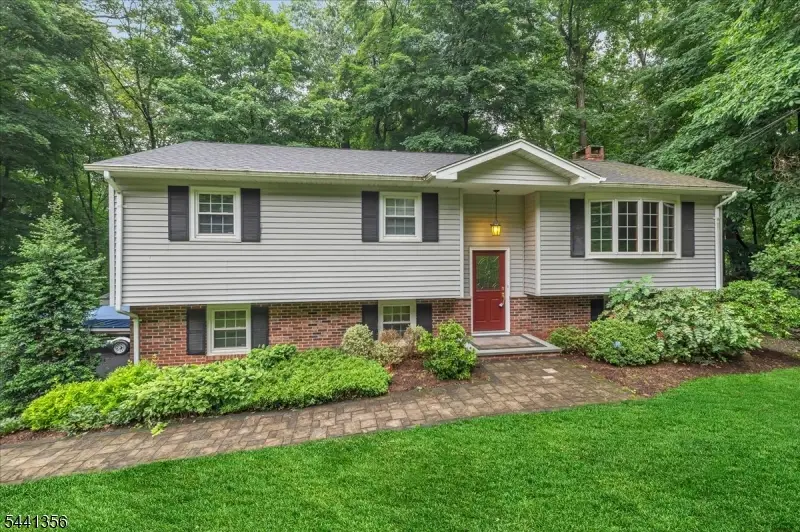 72 Smokey Ridge Rd, Ringwood, NJ 07456 - #1