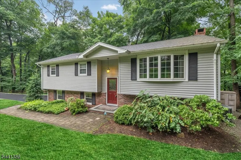 72 Smokey Ridge Rd, Ringwood, NJ 07456 - #2