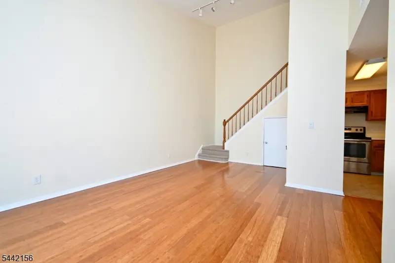 4 Cedar Court, The Hills, NJ 07921 - #2
