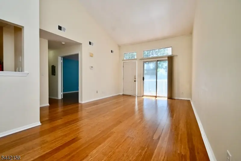 4 Cedar Court, The Hills, NJ 07921 - #3