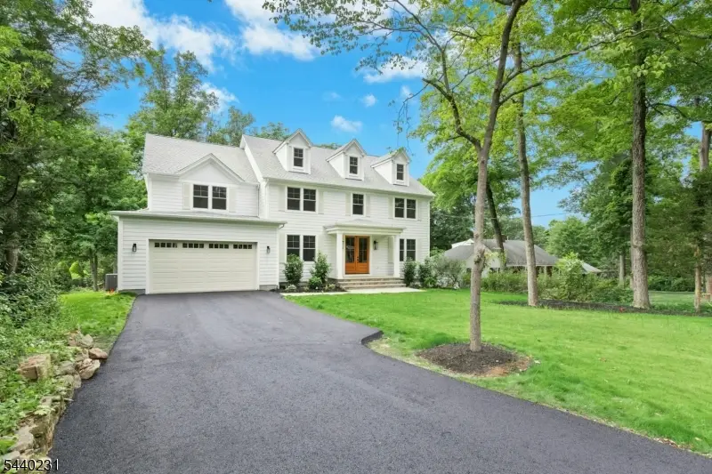 155 Dogwood Ln, Berkeley Heights, NJ 07922 - #2