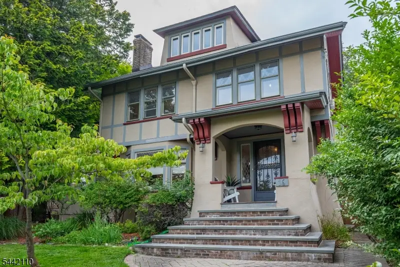 16 Upper Mountain Ave, Montclair, NJ 07042 - #1