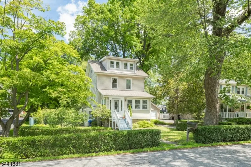 37 Fox Hill Rd, Rainbow Lakes, NJ 07834 - #1