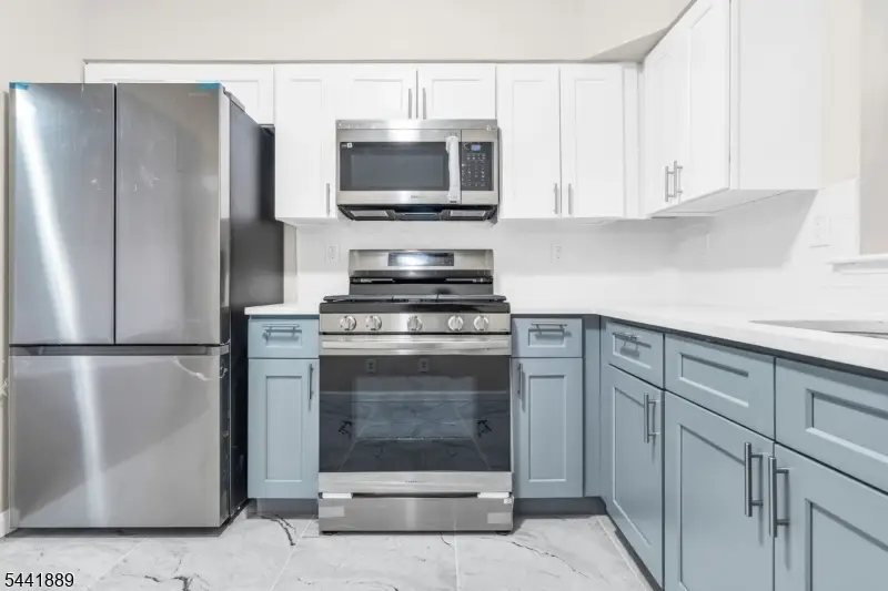 285 S 6th St, Newark, NJ 07103 - #2