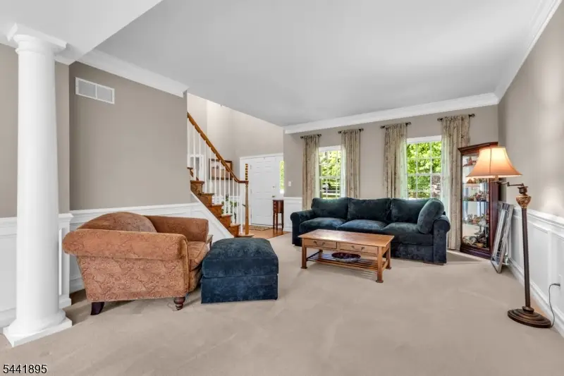 8 Steeplechase Ln, Asbury, NJ 08802 - #3