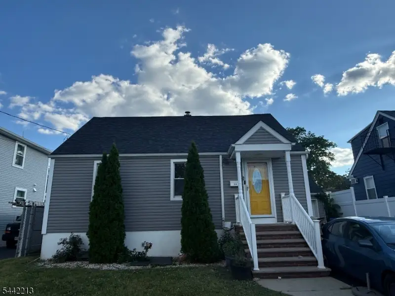 211 Bradford Ave, Linden, NJ 07036 - #2