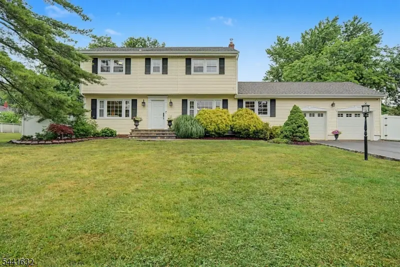 25 Lord Stirling Dr, Troy Hills, NJ 07054 - #2