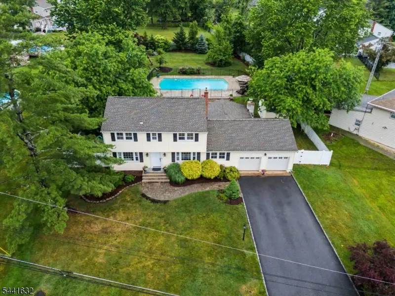 25 Lord Stirling Dr, Troy Hills, NJ 07054 - #3