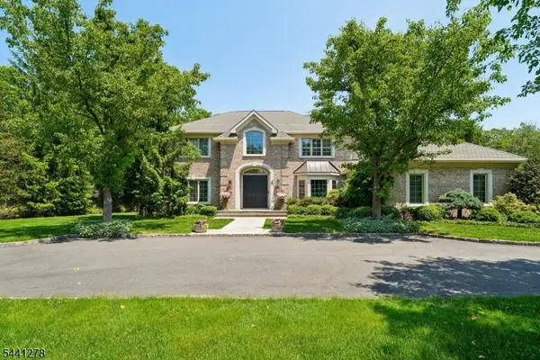 4 Brayton Rd, Livingston Twp., NJ 07039