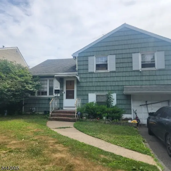 826 Joralemon St, Belleville, NJ 07109 - #2