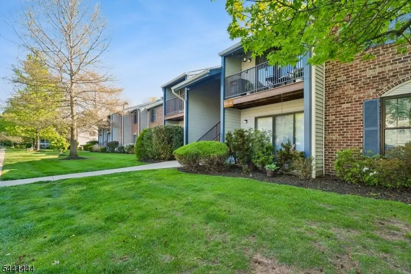 153 Irving Pl #153, Bernards, NJ 07920 - #3