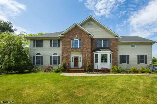 72 Doby Rd, Randolph Twp., NJ 07945