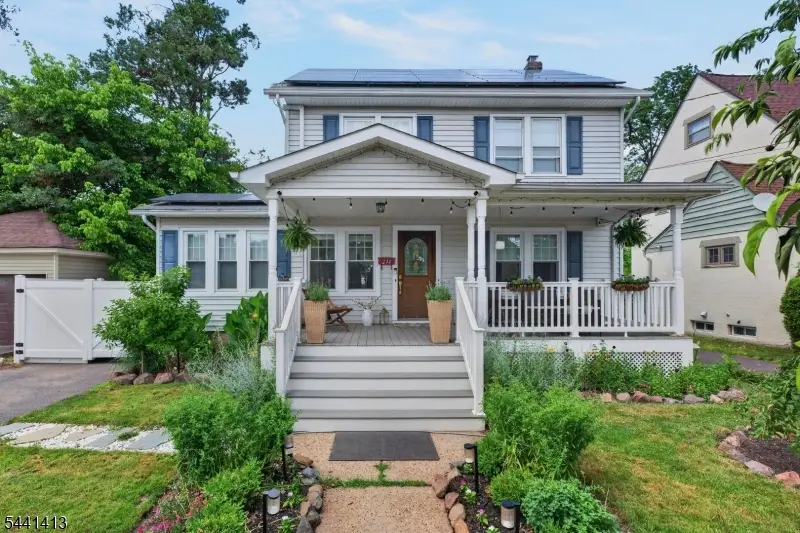 244 3rd St, Dunellen, NJ 08812 - #1