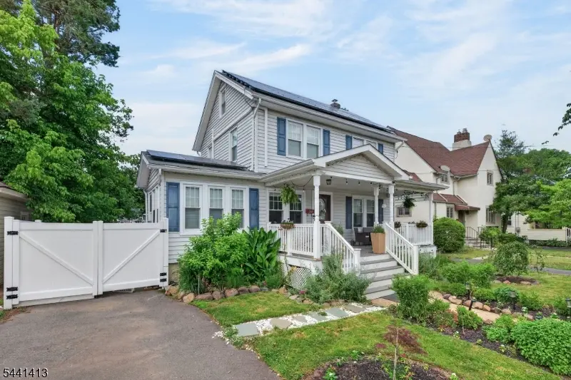 244 3rd St, Dunellen, NJ 08812 - #3