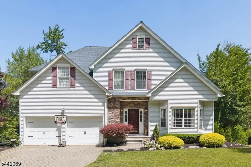 16 Bowers Dr, Allamuchy, NJ 07840 - #1