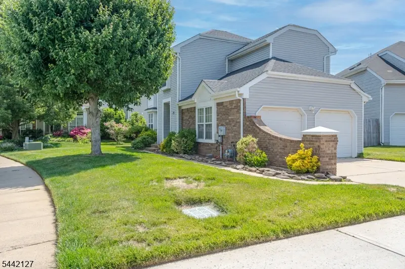 73 Kentucky Way, East Freehold, NJ 07728 - #2
