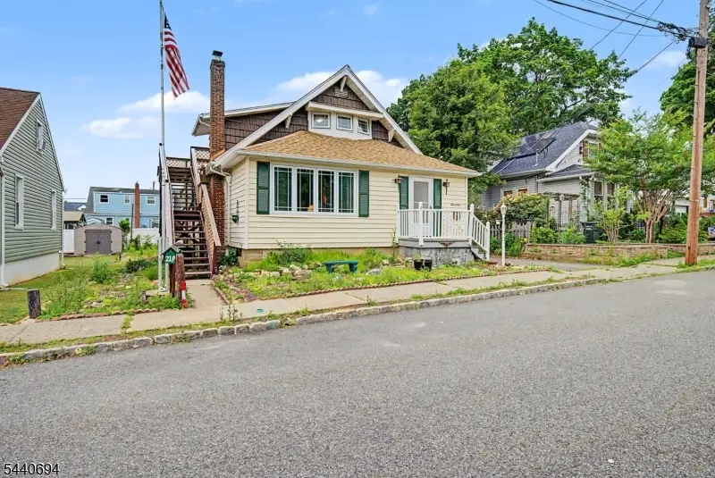 21 Downs Ave, Wharton, NJ 07885 - #3