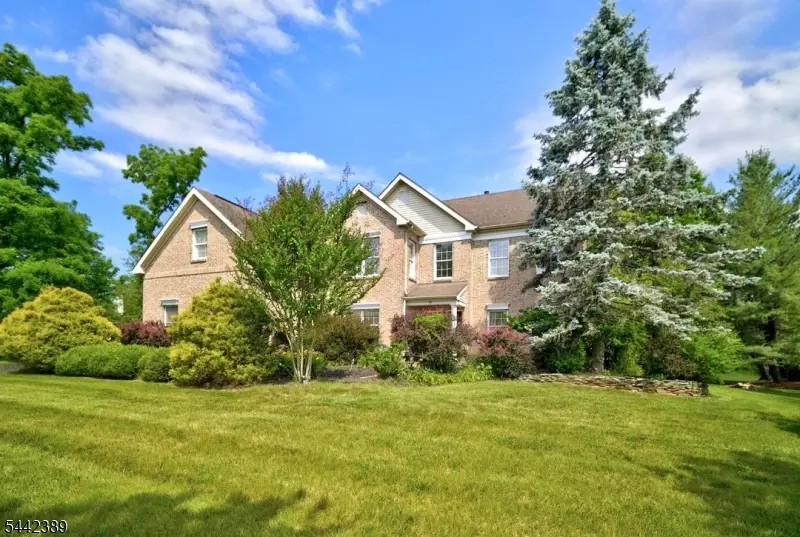46 Westbury Ct, Montgomery, NJ 08558 - #3