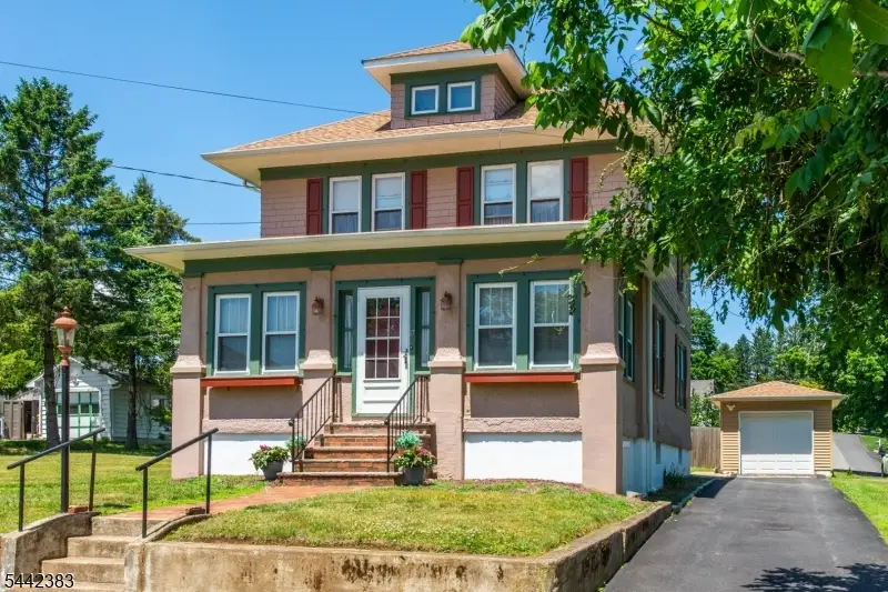 17 E Cooper St, Dover, NJ 07801 - #1